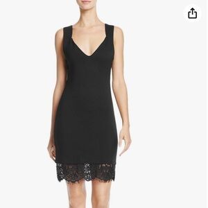 NWT French Connection Lula Dress black stretch  v neck eyelash lace hem sz 2